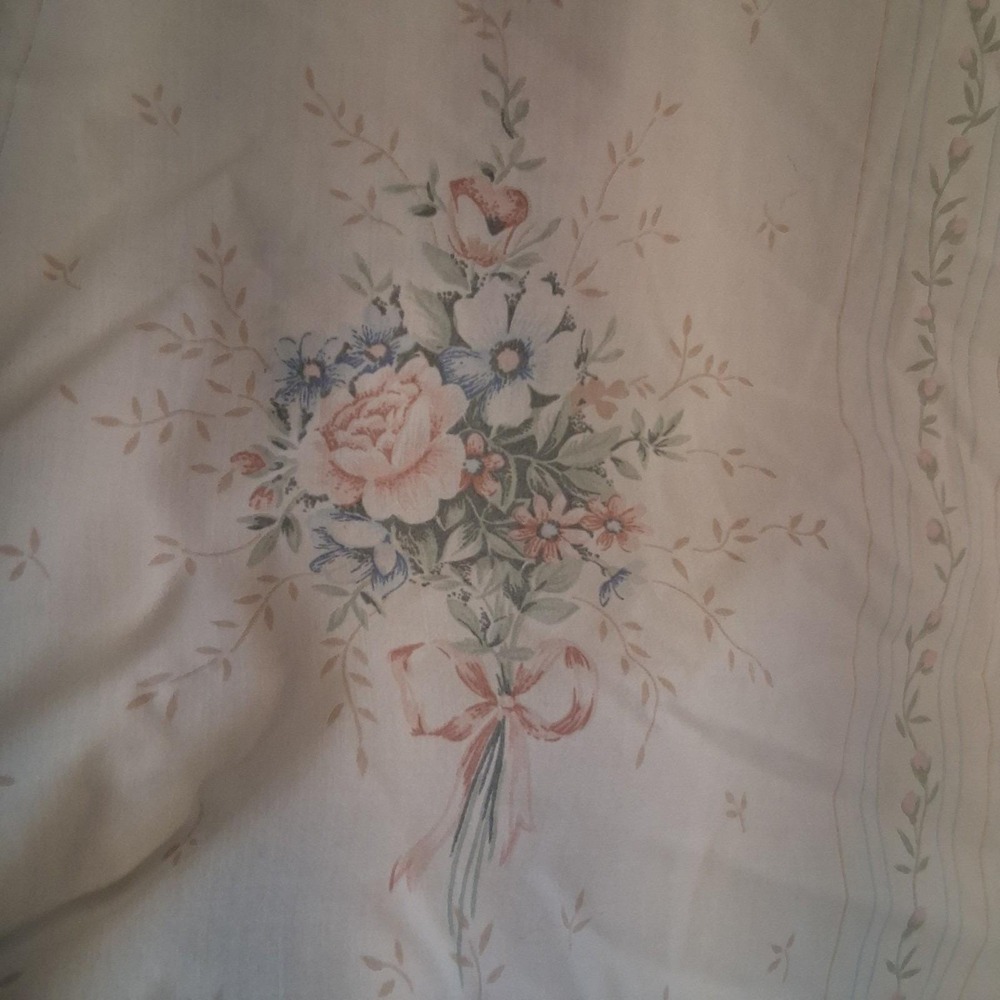 Vintage 90s Cottagecore Wamsutta Tyrolean Queen Whole Sheet Set VGVC